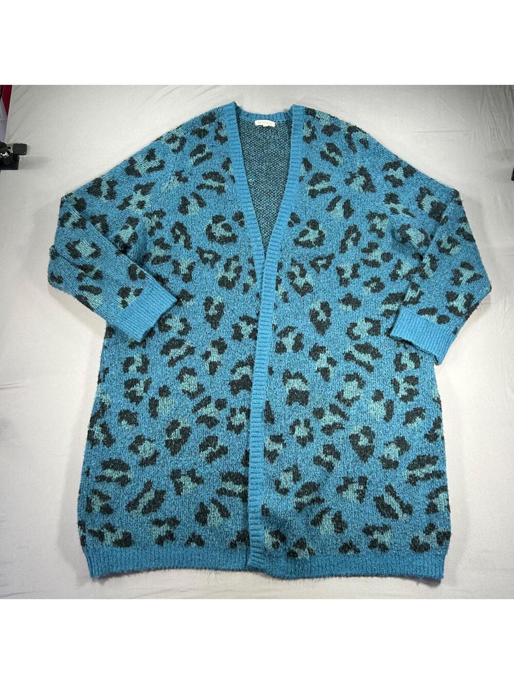 Margeaux & Ellie Long Cardigan Sweater 2X Womens Plus Blue Leopard Open Front
